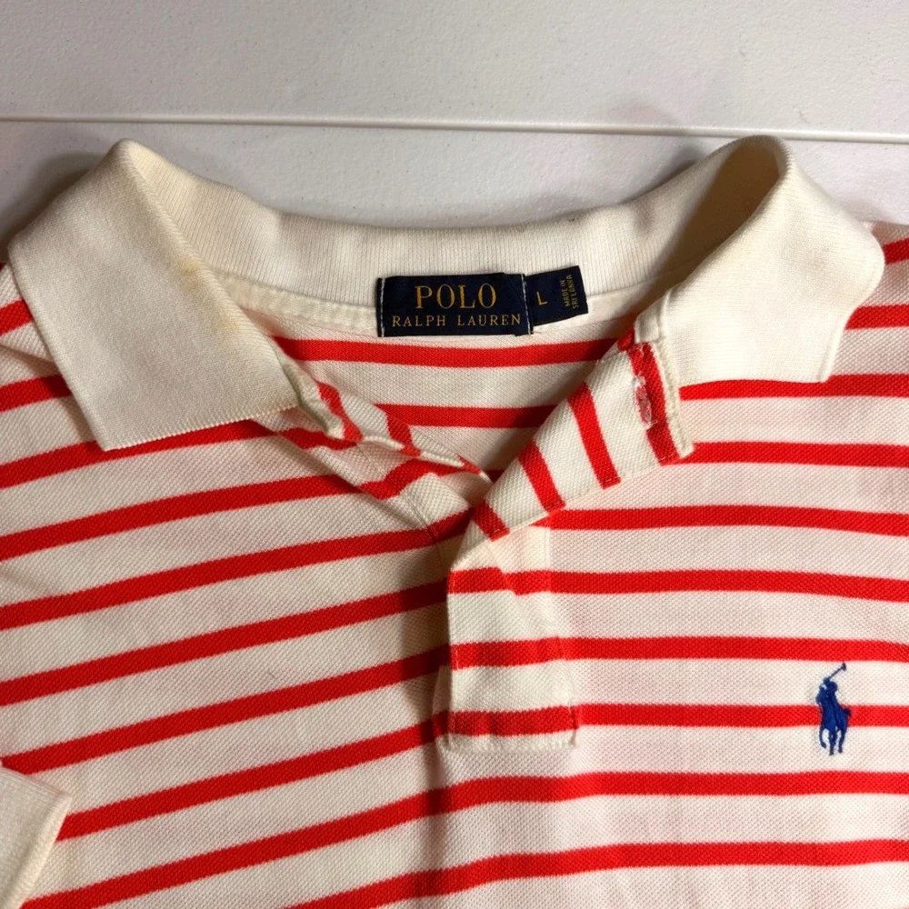 Polo Ralph Lauren holes present sleeve